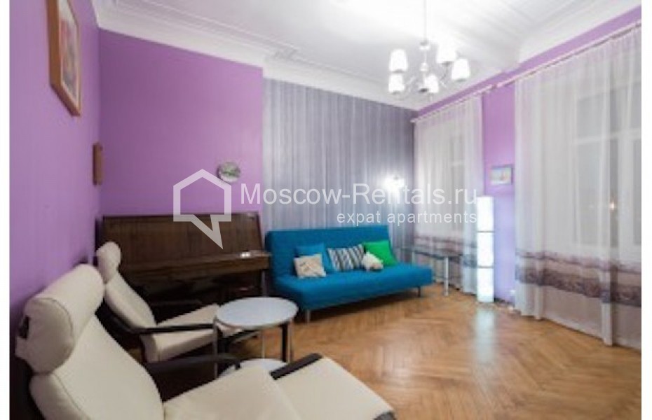 Photo #6 3-room (2 BR) apartment for <a href="http://moscow-rentals.ru/en/articles/long-term-rent" target="_blank">a long-term</a> rent
 in Russia, Moscow, 1st Neopalimovsky lane, 9/15