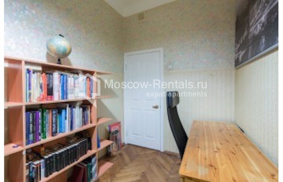 Photo #15 3-room (2 BR) apartment for <a href="http://moscow-rentals.ru/en/articles/long-term-rent" target="_blank">a long-term</a> rent
 in Russia, Moscow, 1st Neopalimovsky lane, 9/15
