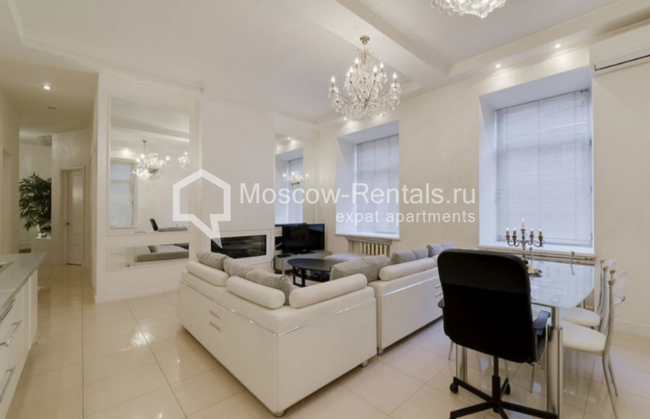 Photo #1 3-room (2 BR) apartment for <a href="http://moscow-rentals.ru/en/articles/long-term-rent" target="_blank">a long-term</a> rent
 in Russia, Moscow, Zvonarskyi lane, 1
