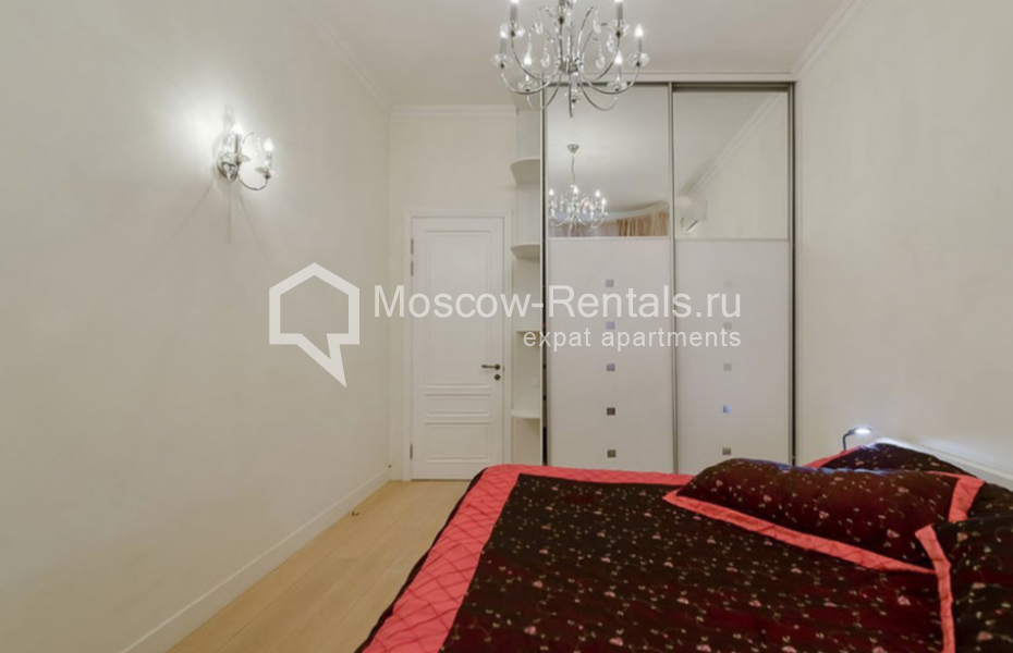 Photo #5 3-room (2 BR) apartment for <a href="http://moscow-rentals.ru/en/articles/long-term-rent" target="_blank">a long-term</a> rent
 in Russia, Moscow, Zvonarskyi lane, 1