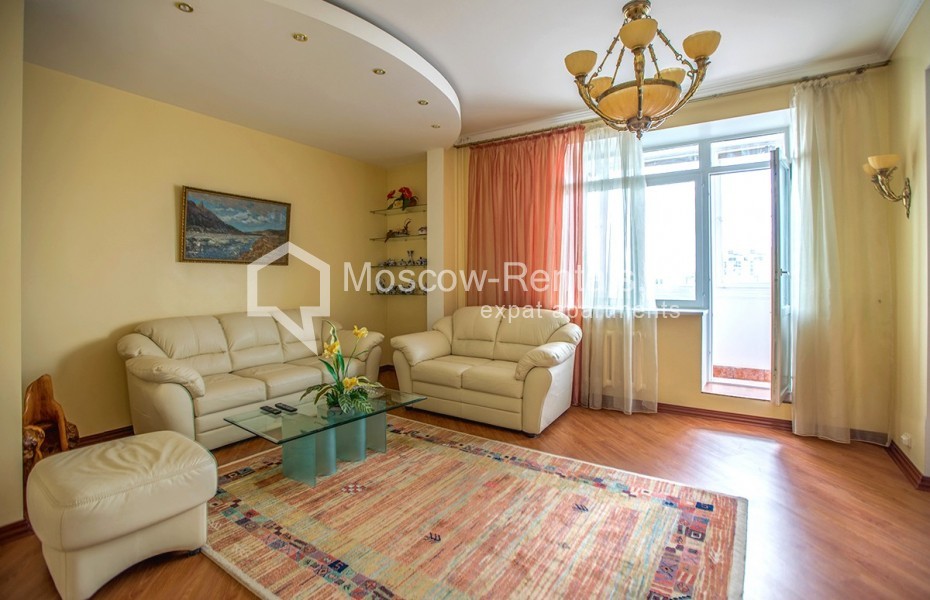 Photo #4 3-room (2 BR) apartment for <a href="http://moscow-rentals.ru/en/articles/long-term-rent" target="_blank">a long-term</a> rent
 in Russia, Moscow, Gilyarovskogo str, 4К1