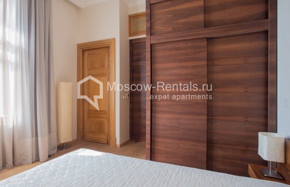 Photo #10 3-room (2 BR) apartment for <a href="http://moscow-rentals.ru/en/articles/long-term-rent" target="_blank">a long-term</a> rent
 in Russia, Moscow, Myasnitskaya str, 24/7С2