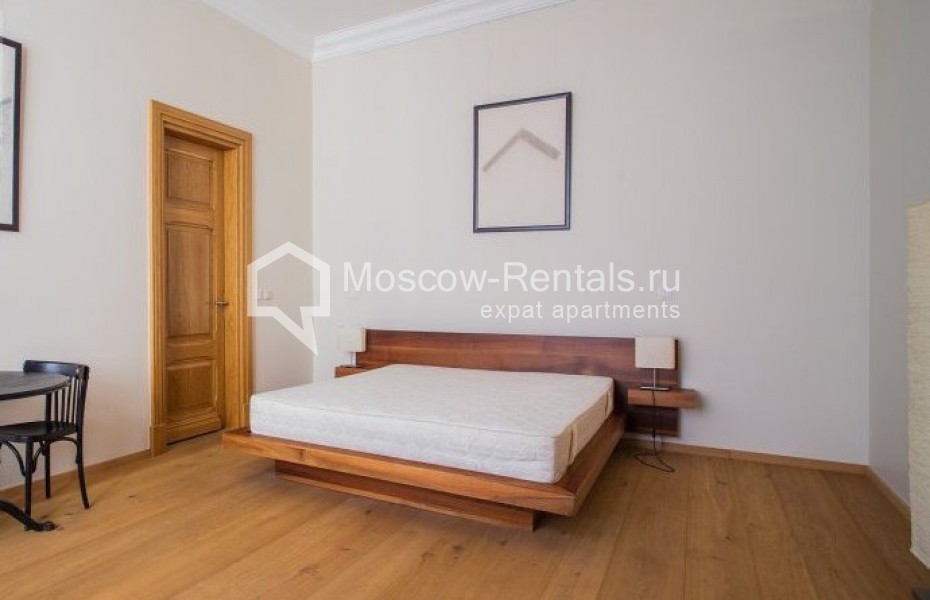 Photo #9 3-room (2 BR) apartment for <a href="http://moscow-rentals.ru/en/articles/long-term-rent" target="_blank">a long-term</a> rent
 in Russia, Moscow, Myasnitskaya str, 24/7С2