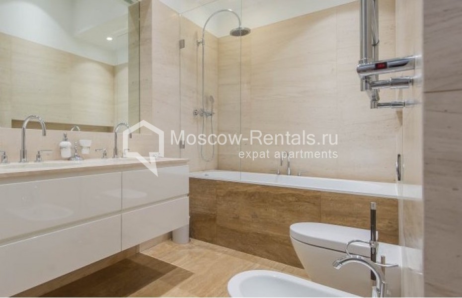 Photo #12 3-room (2 BR) apartment for <a href="http://moscow-rentals.ru/en/articles/long-term-rent" target="_blank">a long-term</a> rent
 in Russia, Moscow, Nikolskaya str, 10/2С2