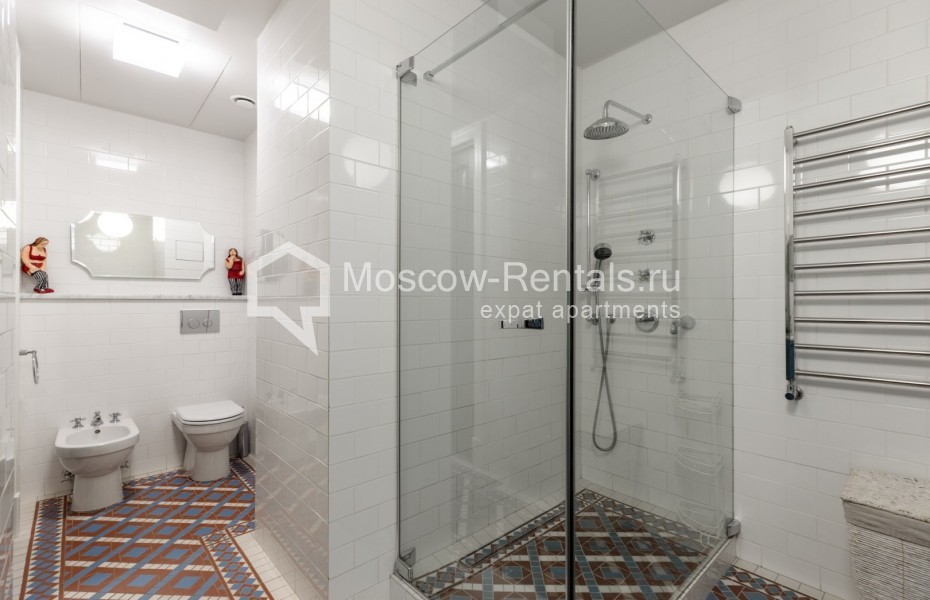 Photo #15 3-room (2 BR) apartment for <a href="http://moscow-rentals.ru/en/articles/long-term-rent" target="_blank">a long-term</a> rent
 in Russia, Moscow, B. Bronnaya str, 19
