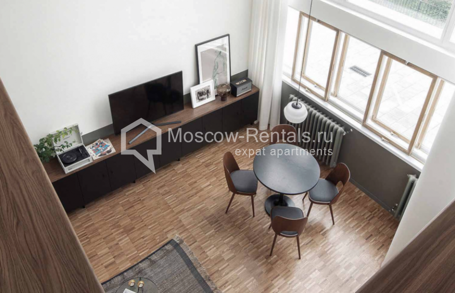 Photo #3 3-room (2 BR) apartment for <a href="http://moscow-rentals.ru/en/articles/long-term-rent" target="_blank">a long-term</a> rent
 in Russia, Moscow, Novinskyi blv, 25к1