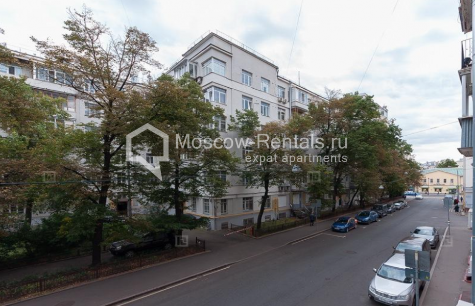 Photo #12 3-room (2 BR) apartment for <a href="http://moscow-rentals.ru/en/articles/long-term-rent" target="_blank">a long-term</a> rent
 in Russia, Moscow