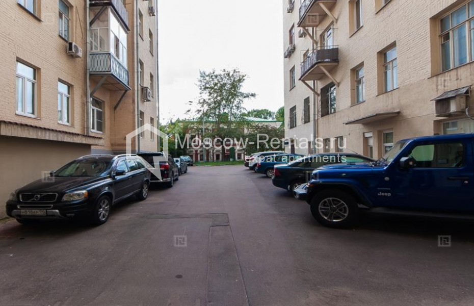 Photo #24 3-room (2 BR) apartment for <a href="http://moscow-rentals.ru/en/articles/long-term-rent" target="_blank">a long-term</a> rent
 in Russia, Moscow