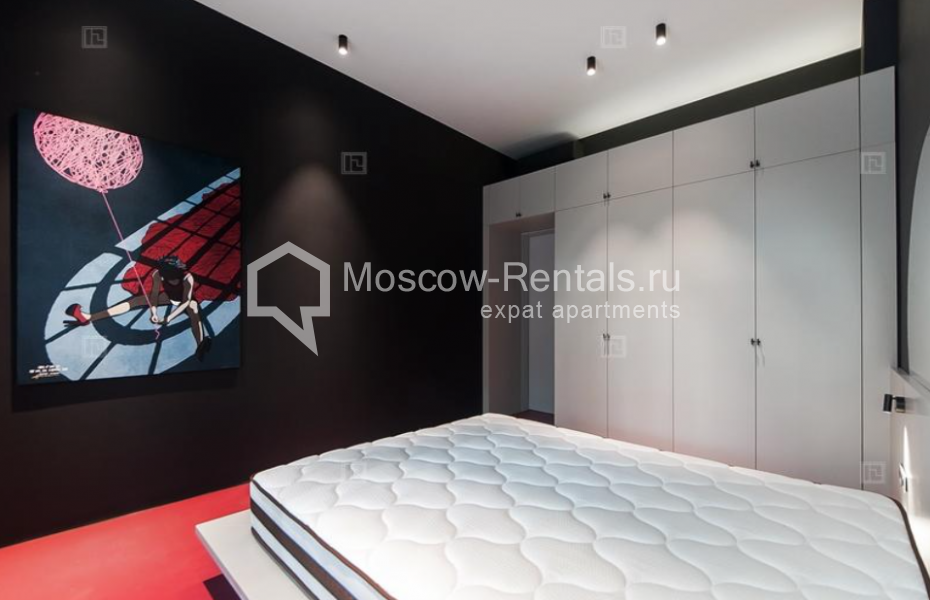 Photo #8 2-room (1 BR) apartment for <a href="http://moscow-rentals.ru/en/articles/long-term-rent" target="_blank">a long-term</a> rent
 in Russia, Moscow, Potapovskyi lane, 12