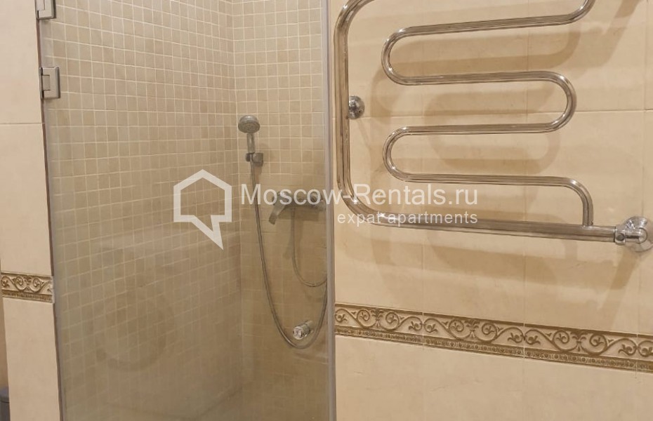 Photo #18 3-room (2 BR) apartment for <a href="http://moscow-rentals.ru/en/articles/long-term-rent" target="_blank">a long-term</a> rent
 in Russia, Moscow, A. Nevskogo str, 27