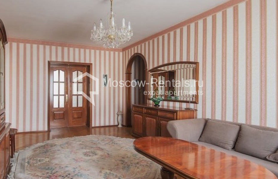 Photo #2 4-room (3 BR) apartment for <a href="http://moscow-rentals.ru/en/articles/long-term-rent" target="_blank">a long-term</a> rent
 in Russia, Moscow, Lesnaya str, 45