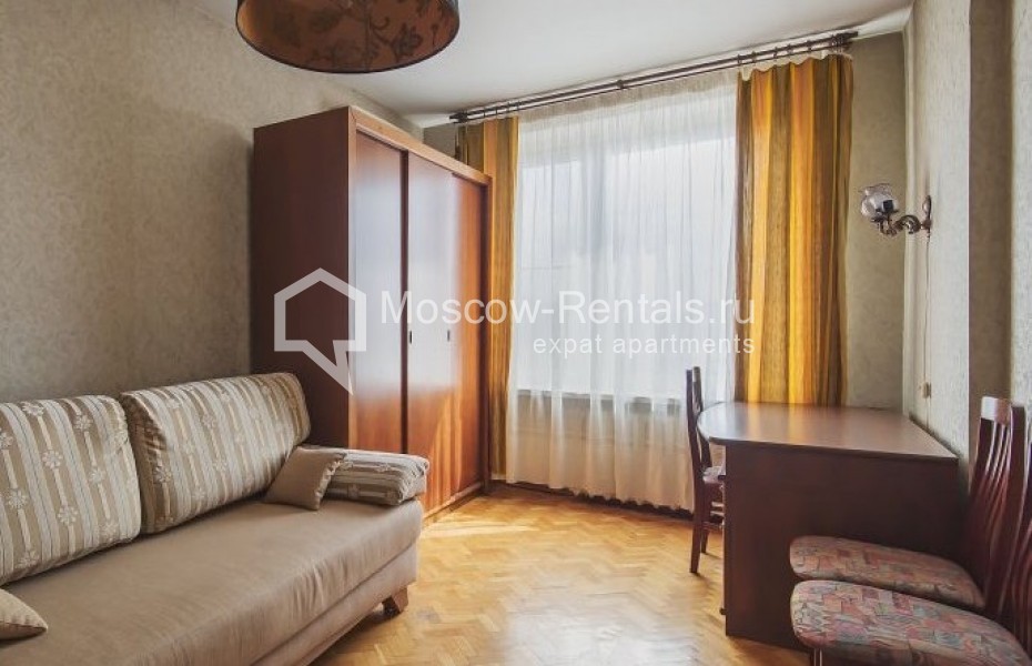 Photo #8 4-room (3 BR) apartment for <a href="http://moscow-rentals.ru/en/articles/long-term-rent" target="_blank">a long-term</a> rent
 in Russia, Moscow, Lesnaya str, 45