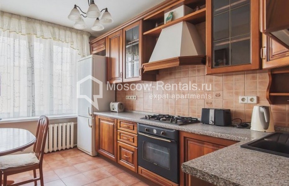 Photo #10 4-room (3 BR) apartment for <a href="http://moscow-rentals.ru/en/articles/long-term-rent" target="_blank">a long-term</a> rent
 in Russia, Moscow, Lesnaya str, 45