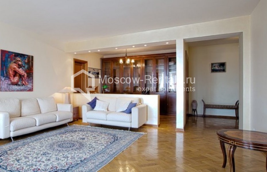 Photo #2 2-room (1 BR) apartment for <a href="http://moscow-rentals.ru/en/articles/long-term-rent" target="_blank">a long-term</a> rent
 in Russia, Moscow, Zoologichskaya str, 28С2