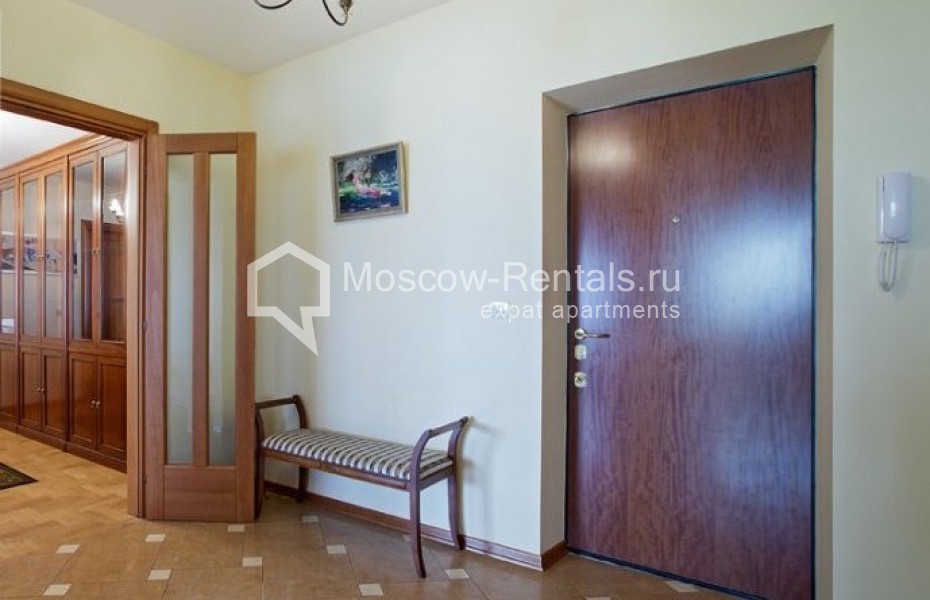 Photo #11 2-room (1 BR) apartment for <a href="http://moscow-rentals.ru/en/articles/long-term-rent" target="_blank">a long-term</a> rent
 in Russia, Moscow, Zoologichskaya str, 28С2