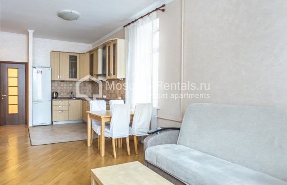 Photo #2 2-room (1 BR) apartment for <a href="http://moscow-rentals.ru/en/articles/long-term-rent" target="_blank">a long-term</a> rent
 in Russia, Moscow, Tverskaya str, 8К2