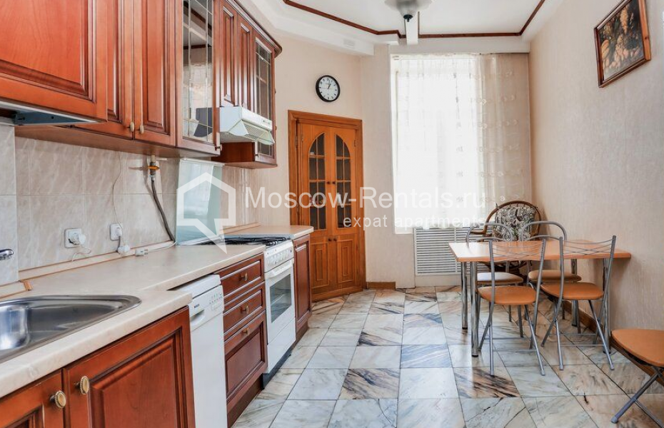 Photo #10 3-room (2 BR) apartment for <a href="http://moscow-rentals.ru/en/articles/long-term-rent" target="_blank">a long-term</a> rent
 in Russia, Moscow, Prospect Mira, 74С1