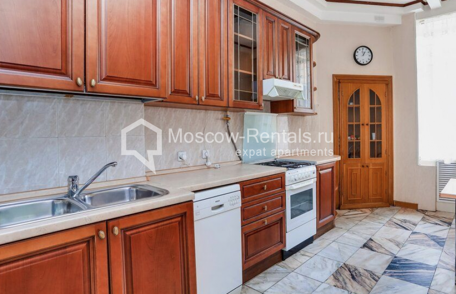 Photo #11 3-room (2 BR) apartment for <a href="http://moscow-rentals.ru/en/articles/long-term-rent" target="_blank">a long-term</a> rent
 in Russia, Moscow, Prospect Mira, 74С1