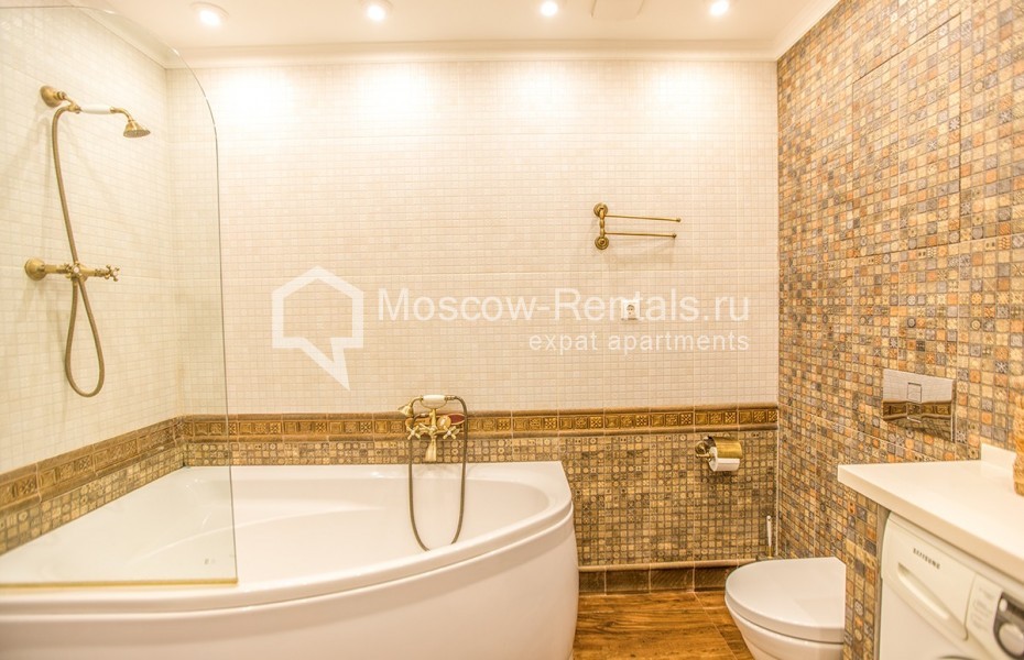 Photo #8 2-room (1 BR) apartment for <a href="http://moscow-rentals.ru/en/articles/long-term-rent" target="_blank">a long-term</a> rent
 in Russia, Moscow, Dukhovskoy lane, 17А