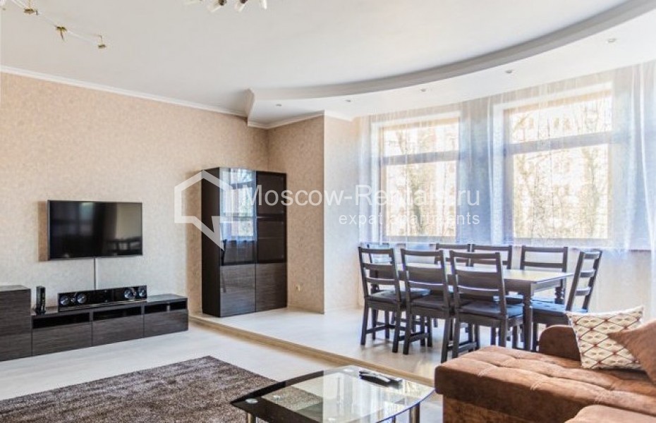 Photo #1 4-room (3 BR) apartment for <a href="http://moscow-rentals.ru/en/articles/long-term-rent" target="_blank">a long-term</a> rent
 in Russia, Moscow, 2nd Shchemilovskyi lane, 2