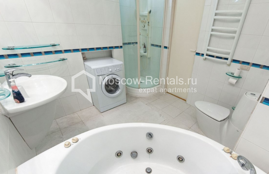 Photo #13 2-room (1 BR) apartment for <a href="http://moscow-rentals.ru/en/articles/long-term-rent" target="_blank">a long-term</a> rent
 in Russia, Moscow, Tverskaya str, 6с1