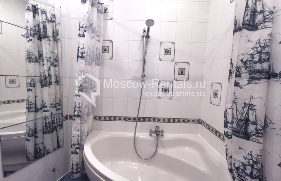 Photo #10 3-room (2 BR) apartment for <a href="http://moscow-rentals.ru/en/articles/long-term-rent" target="_blank">a long-term</a> rent
 in Russia, Moscow, Tverskaya str, 6С5