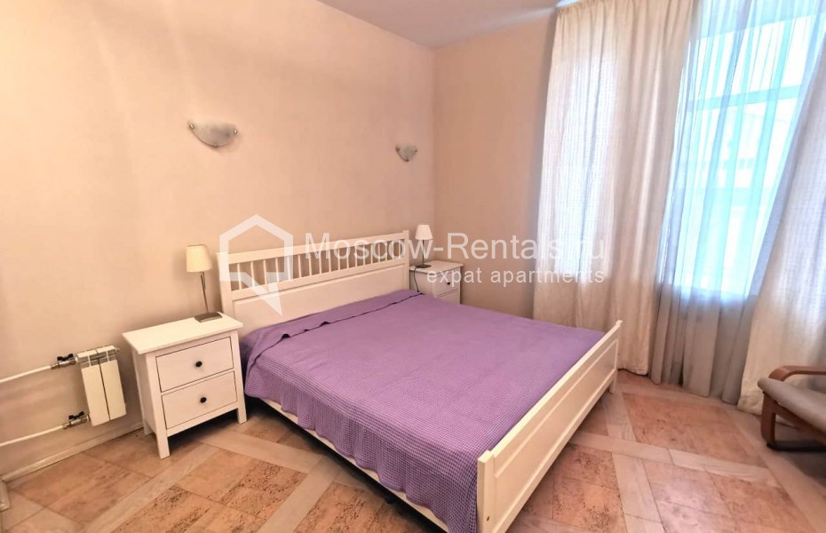 Photo #5 3-room (2 BR) apartment for <a href="http://moscow-rentals.ru/en/articles/long-term-rent" target="_blank">a long-term</a> rent
 in Russia, Moscow, Tverskaya str, 6С5