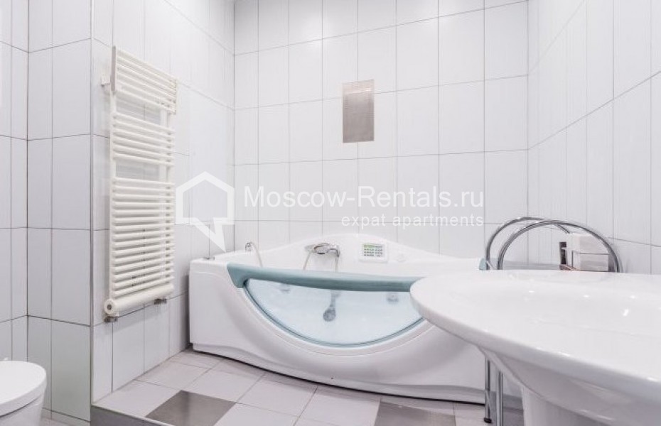 Photo #12 2-room (1 BR) apartment for <a href="http://moscow-rentals.ru/en/articles/long-term-rent" target="_blank">a long-term</a> rent
 in Russia, Moscow, Lukov lane, 8
