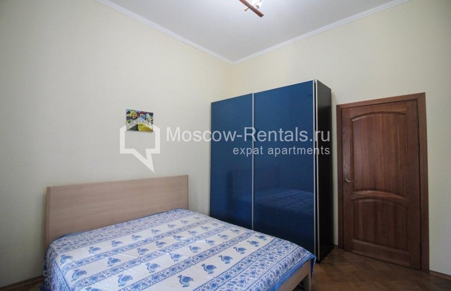 Photo #9 4-room (3 BR) apartment for <a href="http://moscow-rentals.ru/en/articles/long-term-rent" target="_blank">a long-term</a> rent
 in Russia, Moscow, Podsosenskyi lane, 14С1