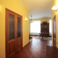 Photo #1 4-room (3 BR) apartment for <a href="http://moscow-rentals.ru/en/articles/long-term-rent" target="_blank">a long-term</a> rent
 in Russia, Moscow, Podsosenskyi lane, 14С1
