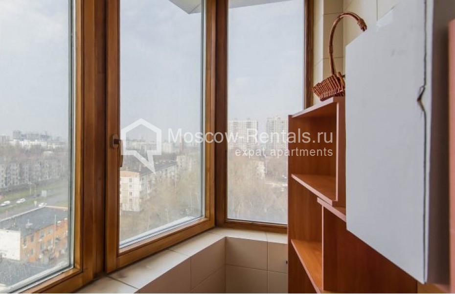 Photo #14 3-room (2 BR) apartment for <a href="http://moscow-rentals.ru/en/articles/long-term-rent" target="_blank">a long-term</a> rent
 in Russia, Moscow, Profsoyuznaya str, 41