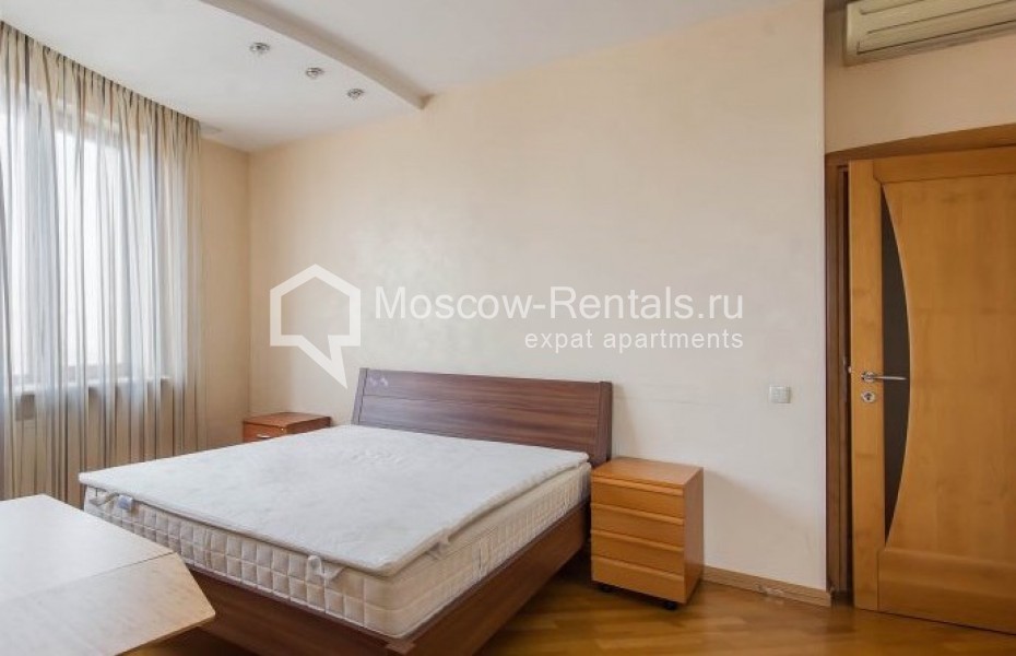 Photo #6 3-room (2 BR) apartment for <a href="http://moscow-rentals.ru/en/articles/long-term-rent" target="_blank">a long-term</a> rent
 in Russia, Moscow, Profsoyuznaya str, 41