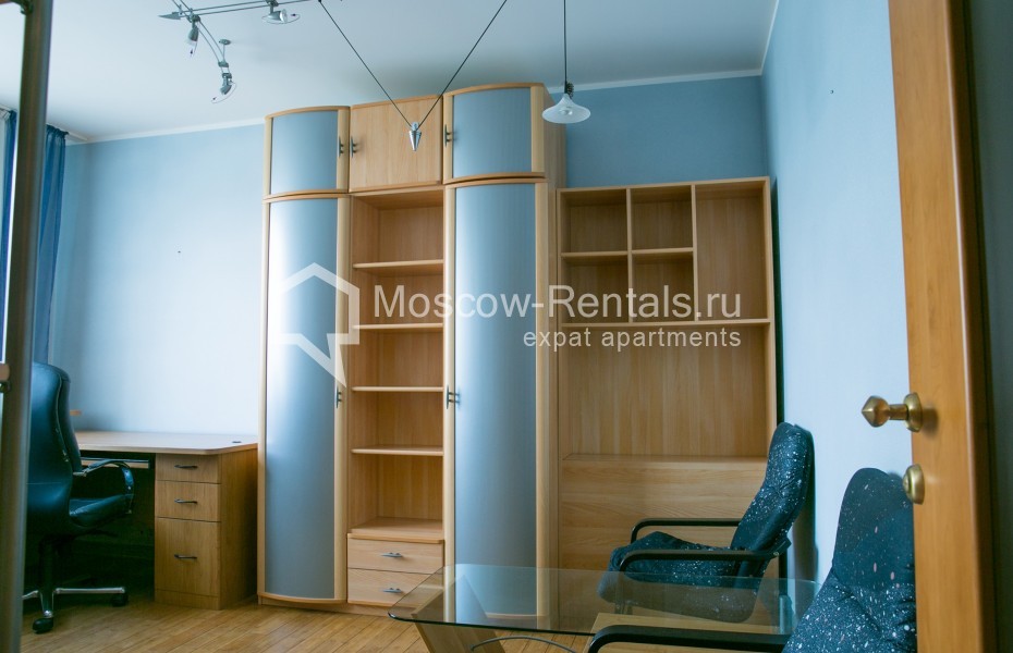 Photo #11 5-room (4 BR) apartment for <a href="http://moscow-rentals.ru/en/articles/long-term-rent" target="_blank">a long-term</a> rent
 in Russia, Moscow, Novocheremushinskaya str, 50