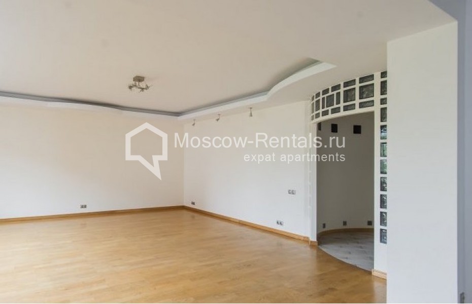 Photo #7 4-room (3 BR) apartment for <a href="http://moscow-rentals.ru/en/articles/long-term-rent" target="_blank">a long-term</a> rent
 in Russia, Moscow, Malenkovskaya str, 14к2