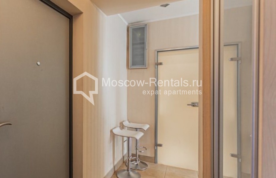 Photo #10 2-room (1 BR) apartment for <a href="http://moscow-rentals.ru/en/articles/long-term-rent" target="_blank">a long-term</a> rent
 in Russia, Moscow, New Arbat str, 10