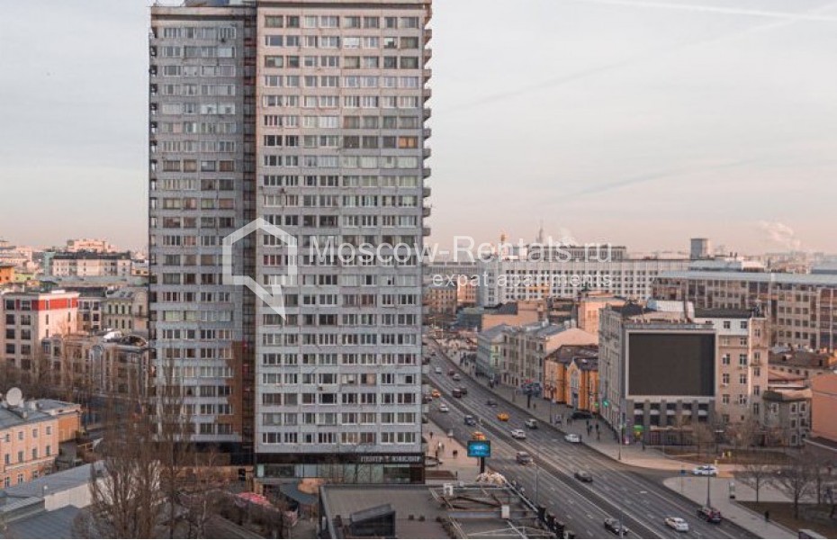 Photo #14 2-room (1 BR) apartment for <a href="http://moscow-rentals.ru/en/articles/long-term-rent" target="_blank">a long-term</a> rent
 in Russia, Moscow, New Arbat str, 10