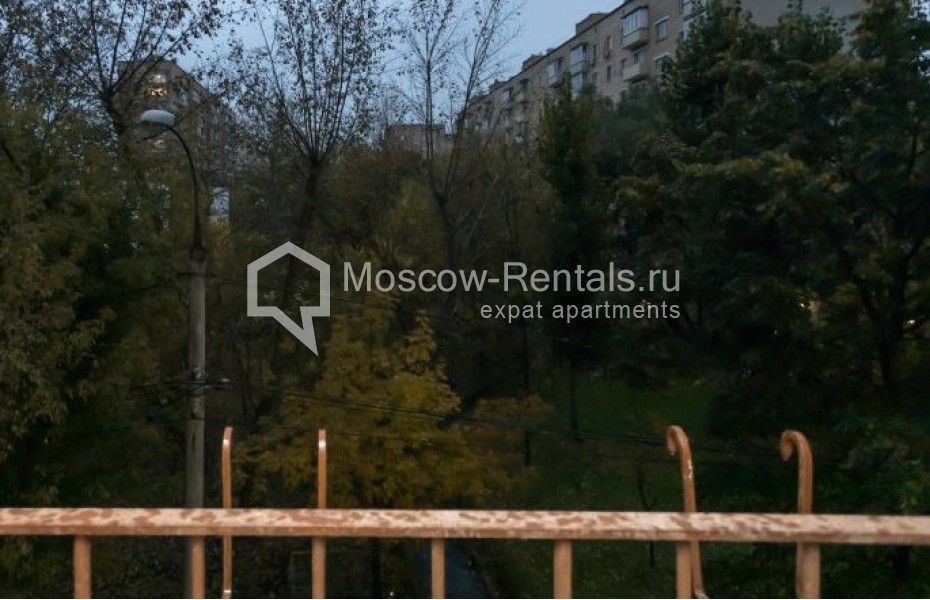 Photo #11 2-room (1 BR) apartment for <a href="http://moscow-rentals.ru/en/articles/long-term-rent" target="_blank">a long-term</a> rent
 in Russia, Moscow, Kutuzovskyi prosp, 5/3