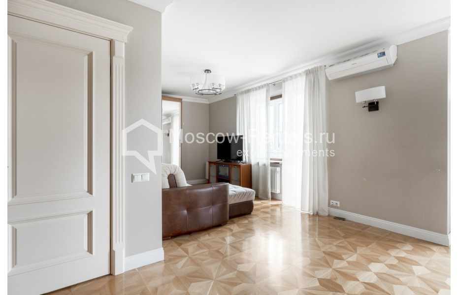 Photo #7 2-room (1 BR) apartment for <a href="http://moscow-rentals.ru/en/articles/long-term-rent" target="_blank">a long-term</a> rent
 in Russia, Moscow, Gagariskyi lane, 27