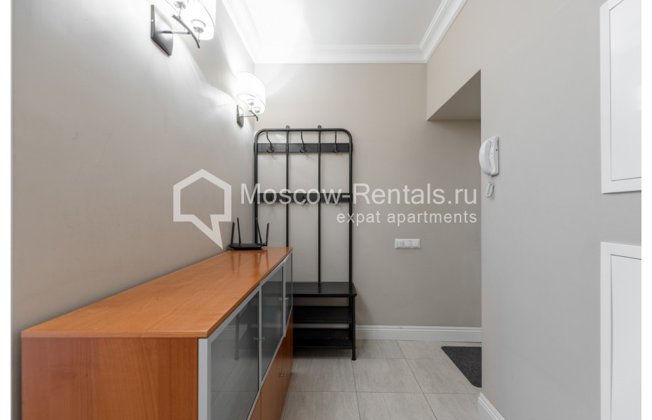 Photo #13 2-room (1 BR) apartment for <a href="http://moscow-rentals.ru/en/articles/long-term-rent" target="_blank">a long-term</a> rent
 in Russia, Moscow, Gagariskyi lane, 27