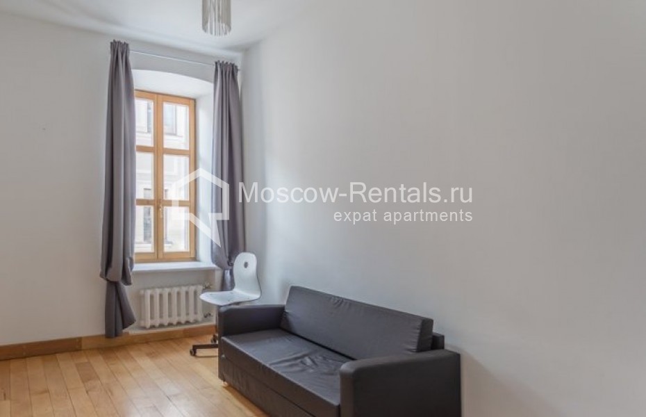Photo #15 5-room (4 BR) apartment for <a href="http://moscow-rentals.ru/en/articles/long-term-rent" target="_blank">a long-term</a> rent
 in Russia, Moscow, Zhukovskogo str, 19С1