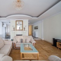 Photo #2 5-room (4 BR) apartment for <a href="http://moscow-rentals.ru/en/articles/long-term-rent" target="_blank">a long-term</a> rent
 in Russia, Moscow, Makarenko str, 2/21С1