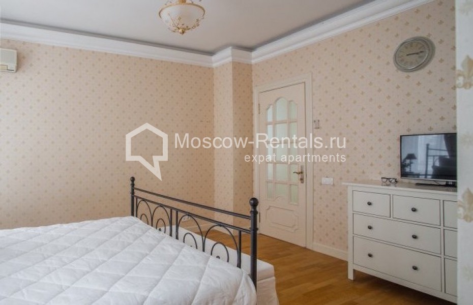 Photo #9 5-room (4 BR) apartment for <a href="http://moscow-rentals.ru/en/articles/long-term-rent" target="_blank">a long-term</a> rent
 in Russia, Moscow, Makarenko str, 2/21С1