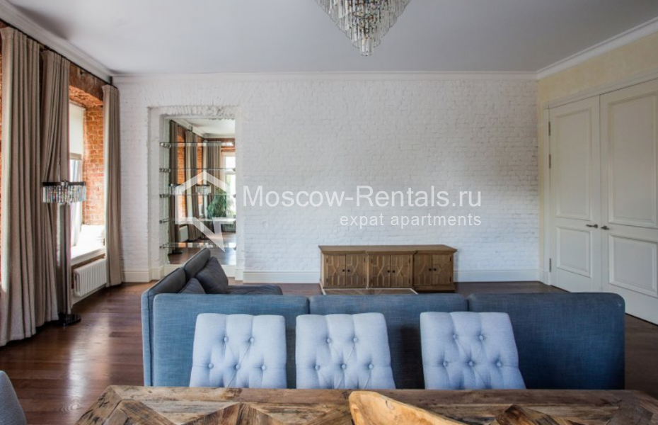 Photo #5 5-room (4 BR) apartment for <a href="http://moscow-rentals.ru/en/articles/long-term-rent" target="_blank">a long-term</a> rent
 in Russia, Moscow, Chistoprudnyi blv, 15С1