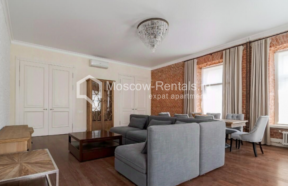 Photo #4 5-room (4 BR) apartment for <a href="http://moscow-rentals.ru/en/articles/long-term-rent" target="_blank">a long-term</a> rent
 in Russia, Moscow, Chistoprudnyi blv, 15С1