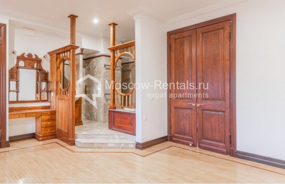 Photo #5 7-room (6 BR) apartment for <a href="http://moscow-rentals.ru/en/articles/long-term-rent" target="_blank">a long-term</a> rent
 in Russia, Moscow, Myasnitskaya str, 21С8