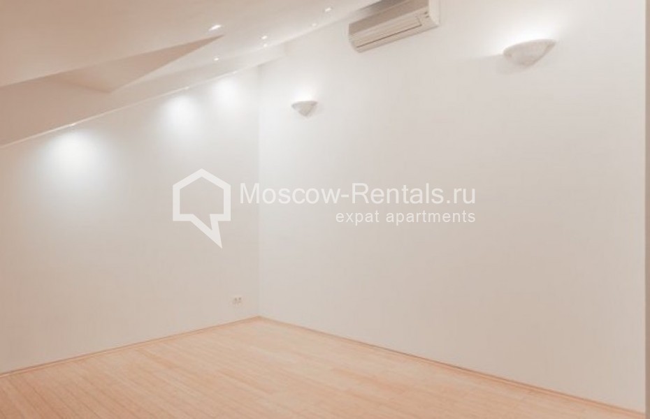 Photo #17 7-room (6 BR) apartment for <a href="http://moscow-rentals.ru/en/articles/long-term-rent" target="_blank">a long-term</a> rent
 in Russia, Moscow, Myasnitskaya str, 21С8