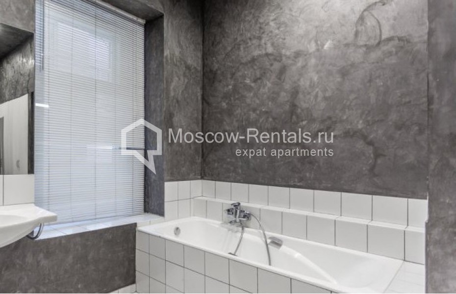 Photo #24 6-room (5 BR) apartment for <a href="http://moscow-rentals.ru/en/articles/long-term-rent" target="_blank">a long-term</a> rent
 in Russia, Moscow, Myasnitskaya str, 15