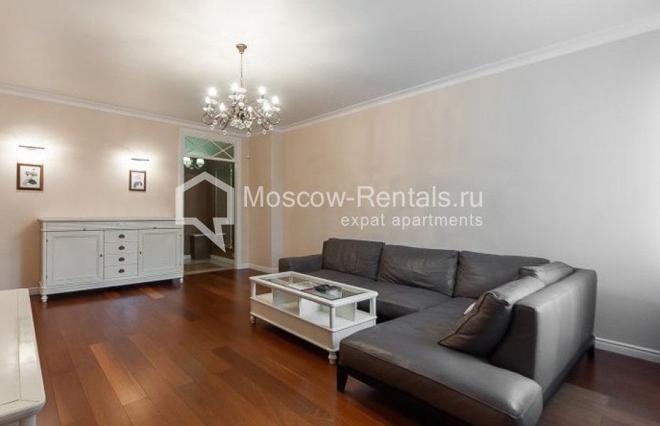 Photo #3 3-room (2 BR) apartment for <a href="http://moscow-rentals.ru/en/articles/long-term-rent" target="_blank">a long-term</a> rent
 in Russia, Moscow, B. Palashevskyi lane, 3
