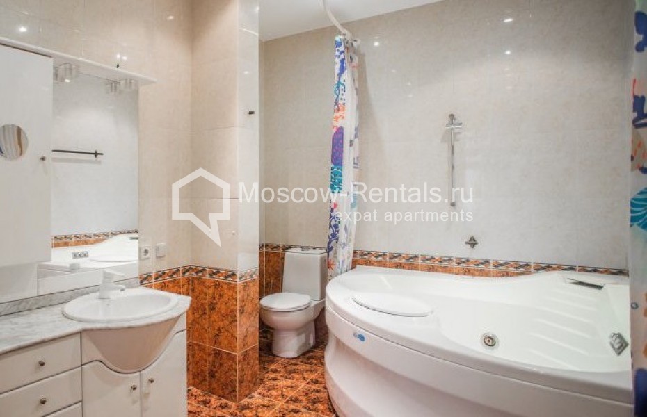 Photo #12 4-room (3 BR) apartment for <a href="http://moscow-rentals.ru/en/articles/long-term-rent" target="_blank">a long-term</a> rent
 in Russia, Moscow, M. Bronnaya str, 20а