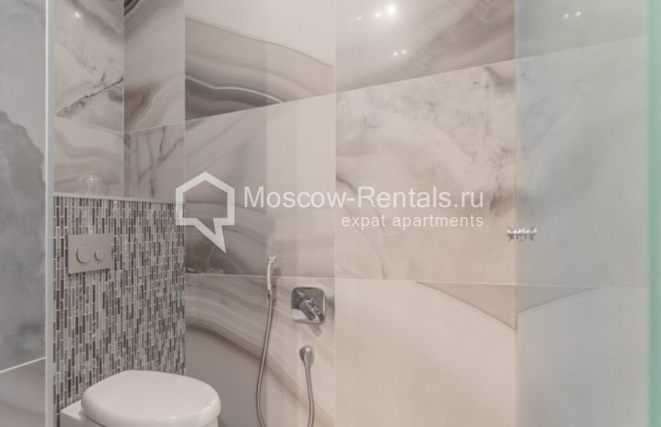 Photo #19 4-room (3 BR) apartment for <a href="http://moscow-rentals.ru/en/articles/long-term-rent" target="_blank">a long-term</a> rent
 in Russia, Moscow, Tsvetnoi blv, 2